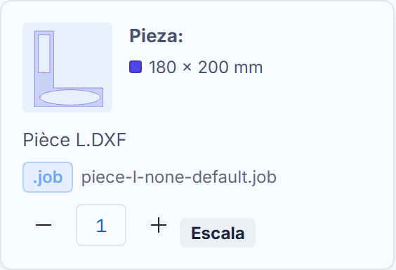 Una ficha .job: chip, avisos, cantidad, escala